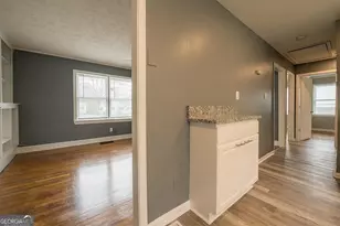 8449 Fairview Dr, Douglasville, GA 30134 - Photo 5