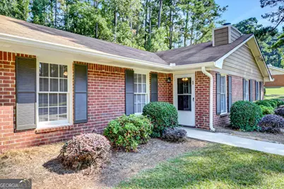 125 Belle Drive, Fayetteville, GA 30214 - Photo 3