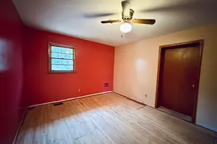 43 Sycamore Dr, Toccoa, GA 30577 - Photo 13