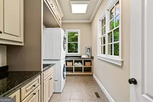 4304 Berkford Cir NE, Atlanta, GA 30319 - Photo 35