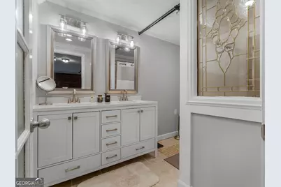 102 N Hill Street #302, Griffin, GA 30223 - Photo 25