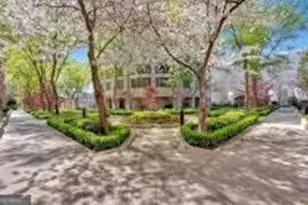 3475 Oak Valley Rd NE, Atlanta, GA 30326 - Photo 25