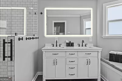 991 Crawford Street, Madison, GA 30650 - Photo 11