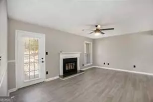 9432 Cypress Ln, Jonesboro, GA 30238 - Photo 5