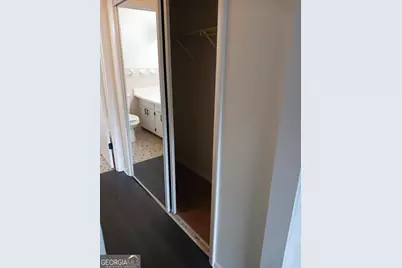 2805 Northeast Expressway NE #B18, Atlanta, GA 30345 - Photo 3