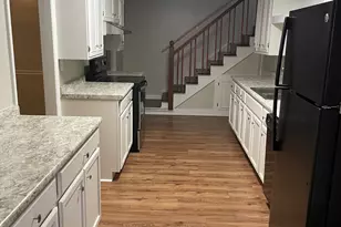 401 W Parrish St, Statesboro, GA 30458 - Photo 3