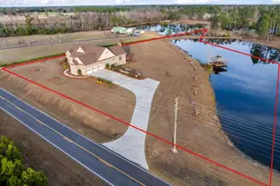 42 Claxton Rd, Hazlehurst, GA 31539 - Photo 3