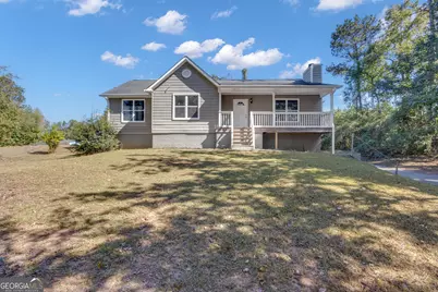 28 Fawn Court, Sharpsburg, GA 30277 - Photo 3