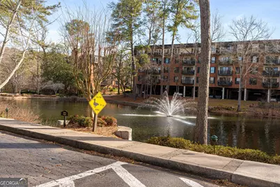 24307 Plantation Drive NE, Atlanta, GA 30324 - Photo 45