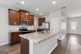 170 Al Jennah Blvd, Locust Grove, GA 30248 - Photo 9