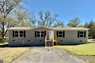 1772 Grant Ave, Manchester, GA 31816 - Photo 1