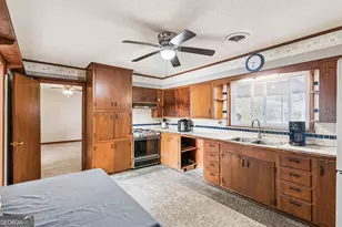 112 Lillie Way, Brunswick, GA 31525 - Photo 9