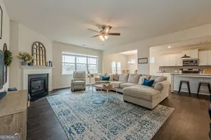 4225 Bramblett Grove Pl, Cumming, GA 30040 - Photo 5