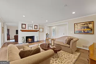 3526 Edgewood Cir, Gainesville, GA 30506 - Photo 7