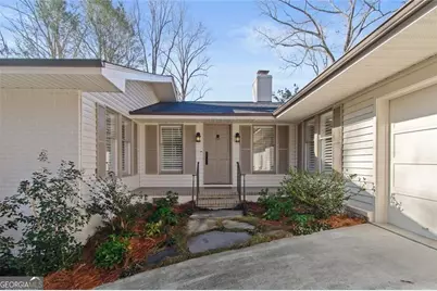 3526 Edgewood Circle, Gainesville, GA 30506 - Photo 11