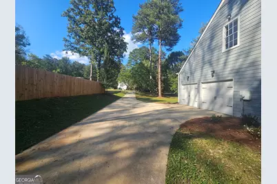 150 Park Timbers Drive, Sharpsburg, GA 30277 - Photo 11