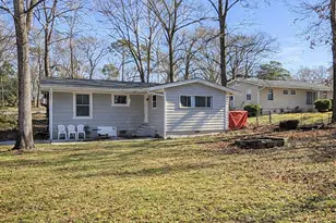 5205 Heather Ln, Atlanta, GA 30349 - Photo 9