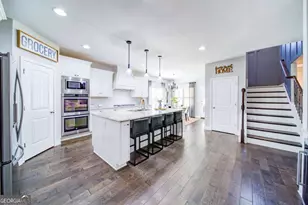 6925 Concord Mountain Trail, Cumming, GA 30028 - Photo 9