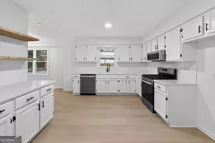 7771 Ciboney Dr, Jonesboro, GA 30236 - Photo 3