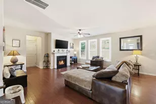 7232 Lake Sterling Blvd, Flowery Branch, GA 30542 - Photo 5