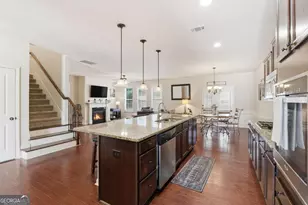 7232 Lake Sterling Blvd, Flowery Branch, GA 30542 - Photo 9