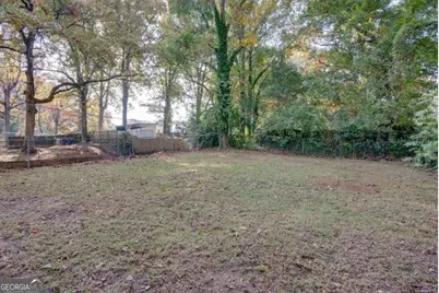 1426 Clermont Avenue, Atlanta, GA 30344 - Photo 27