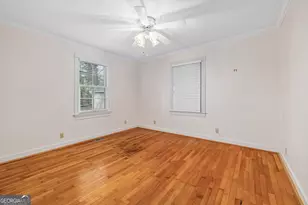 231 E Morgan St, Clarkesville, GA 30523 - Photo 17