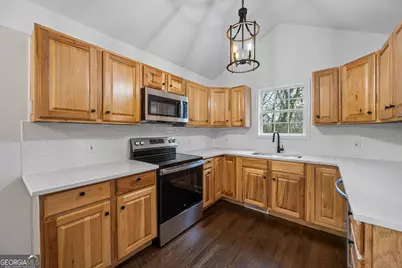 475 Hilltop Way, Toccoa, GA 30577 - Photo 9