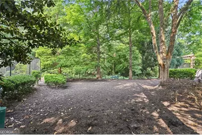 2211 Westchester Ridge, Atlanta, GA 30329 - Photo 31