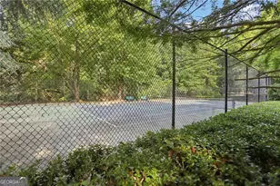 2211 Westchester Ridge, Atlanta, GA 30329 - Photo 25