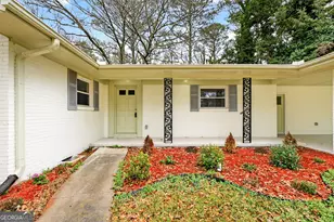 108 Summit Dr, Griffin, GA 30224 - Photo 3