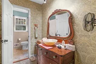 329 Pine St, Barnesville, GA 30204 - Photo 29