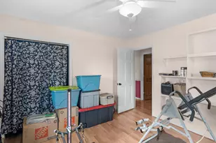 329 Pine St, Barnesville, GA 30204 - Photo 41