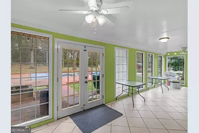 329 Pine Street, Barnesville, GA 30204 - Photo 21