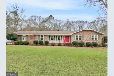 329 Pine Street, Barnesville, GA 30204 - Photo 1