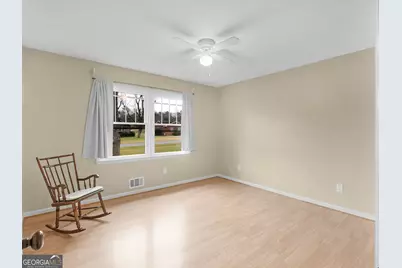 329 Pine Street, Barnesville, GA 30204 - Photo 31