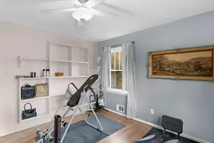 329 Pine St, Barnesville, GA 30204 - Photo 37