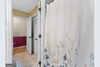 329 Pine Street, Barnesville, GA 30204 - Photo 29