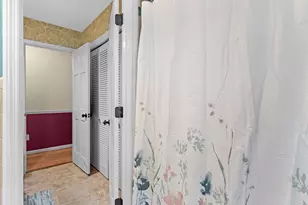 329 Pine St, Barnesville, GA 30204 - Photo 29