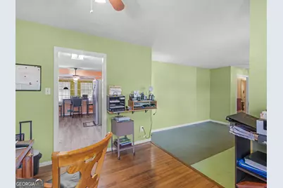 329 Pine Street, Barnesville, GA 30204 - Photo 13