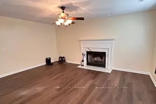 1696 Red Oak Dr, Dalton, GA 30721 - Photo 3