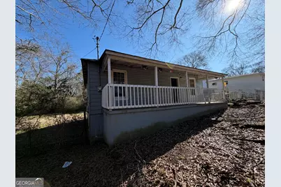 109 Barnesville Avenue, Barnesville, GA 30204 - Photo 9