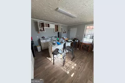 109 Barnesville Avenue, Barnesville, GA 30204 - Photo 5