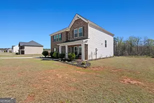 140 Caroline Ct, Macon, GA 31210 - Photo 3