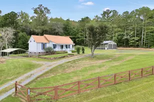 686 Burkett Rd, Thomaston, GA 30286 - Photo 1