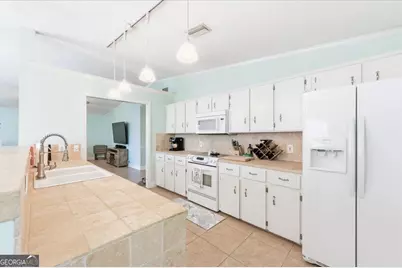 208 Paradise Marsh Circle, Brunswick, GA 31525 - Photo 13