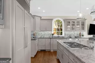 9635 Autry Falls Dr, Alpharetta, GA 30022 - Photo 21