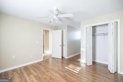 1940 Barrington Drive, Dublin, GA 31021 - Photo 9