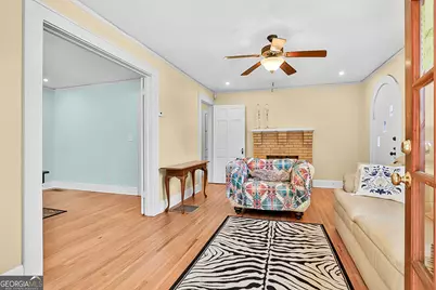 80 Spring Street, Newnan, GA 30263 - Photo 9