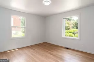 1944 Delphine Dr, Decatur, GA 30032 - Photo 17